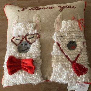 BRAND NEW! Decorative Llama Pillow